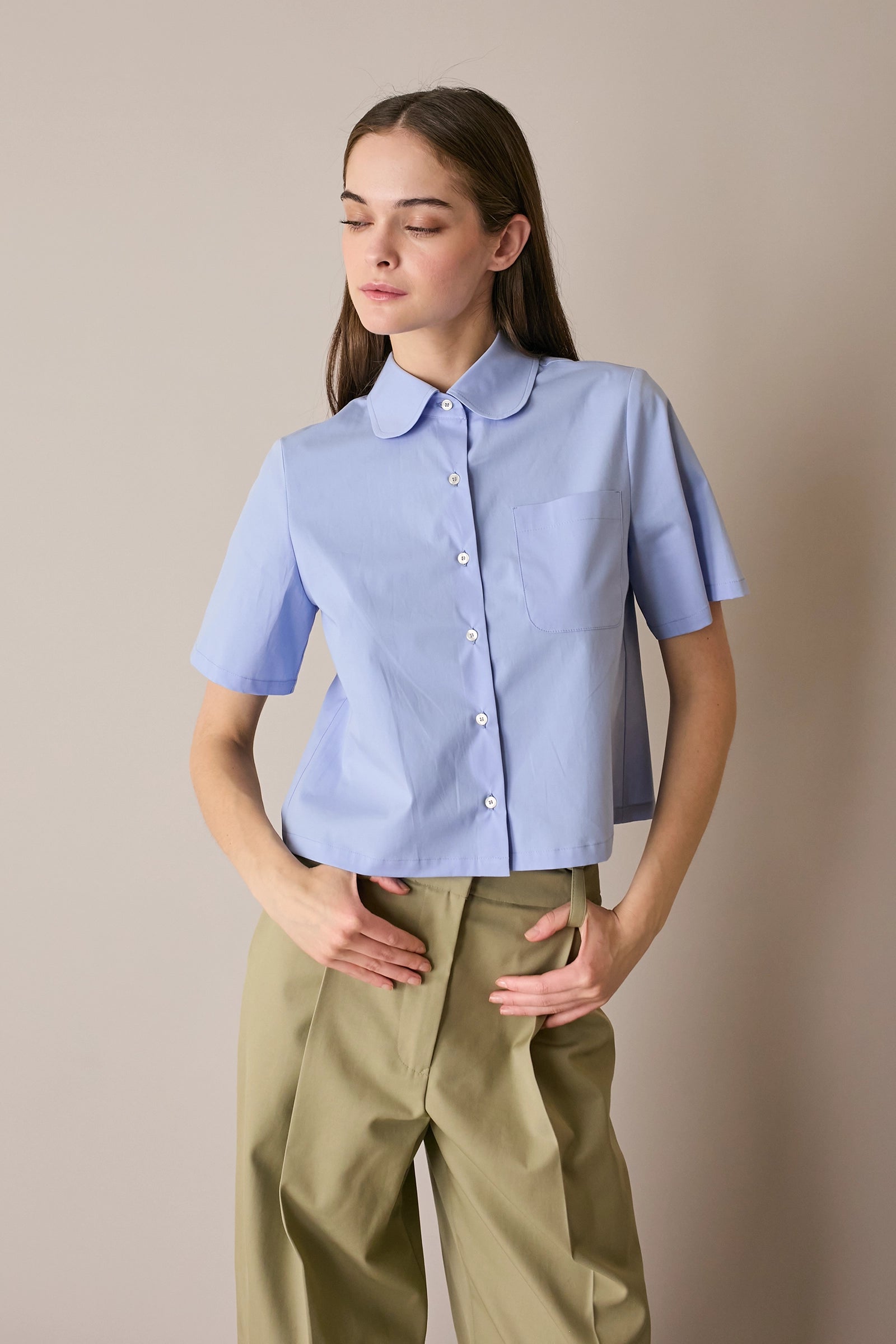 Camicia boxy in cotone con colletto stondato
