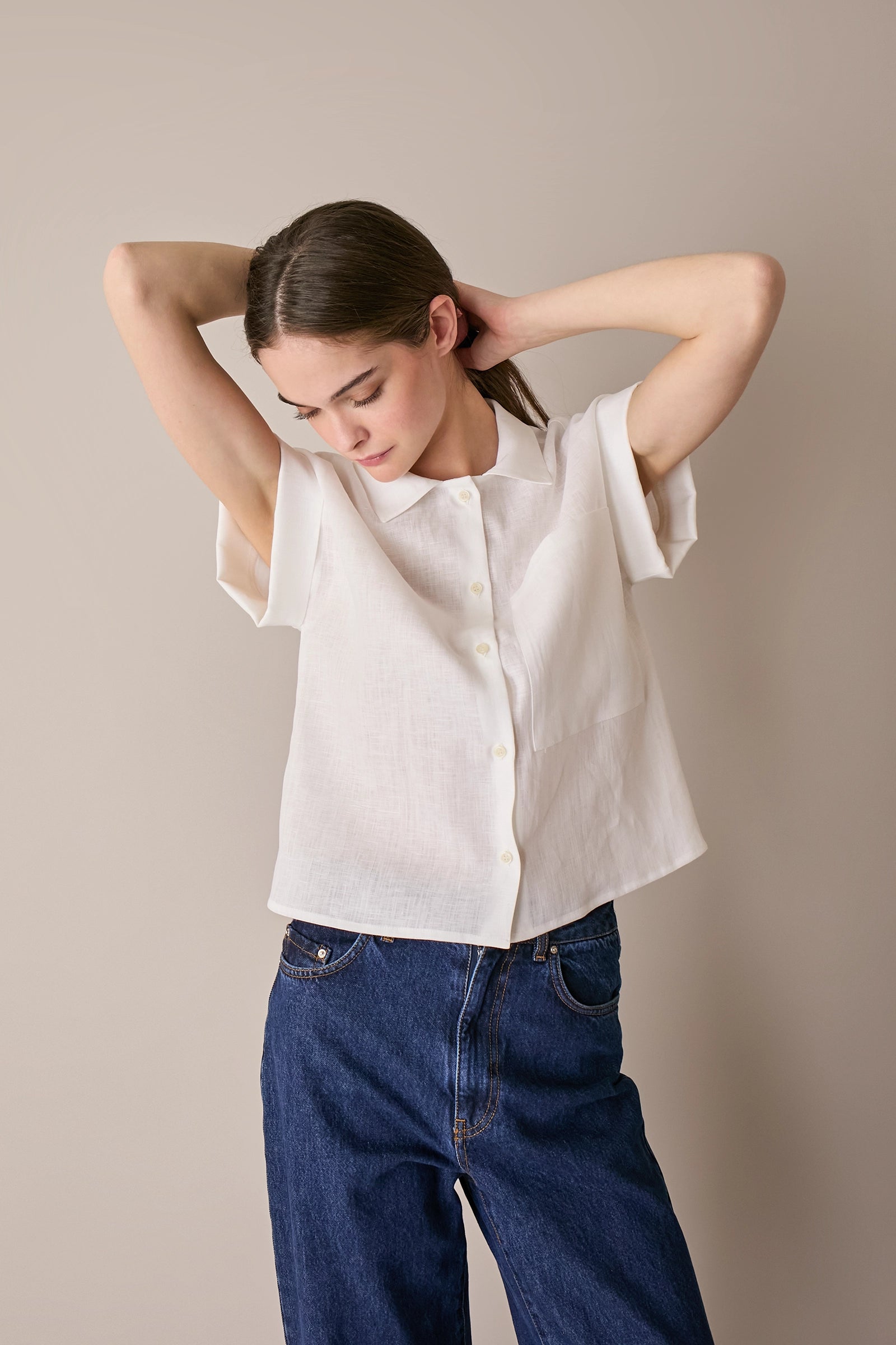 Linen shirt with patch pocket