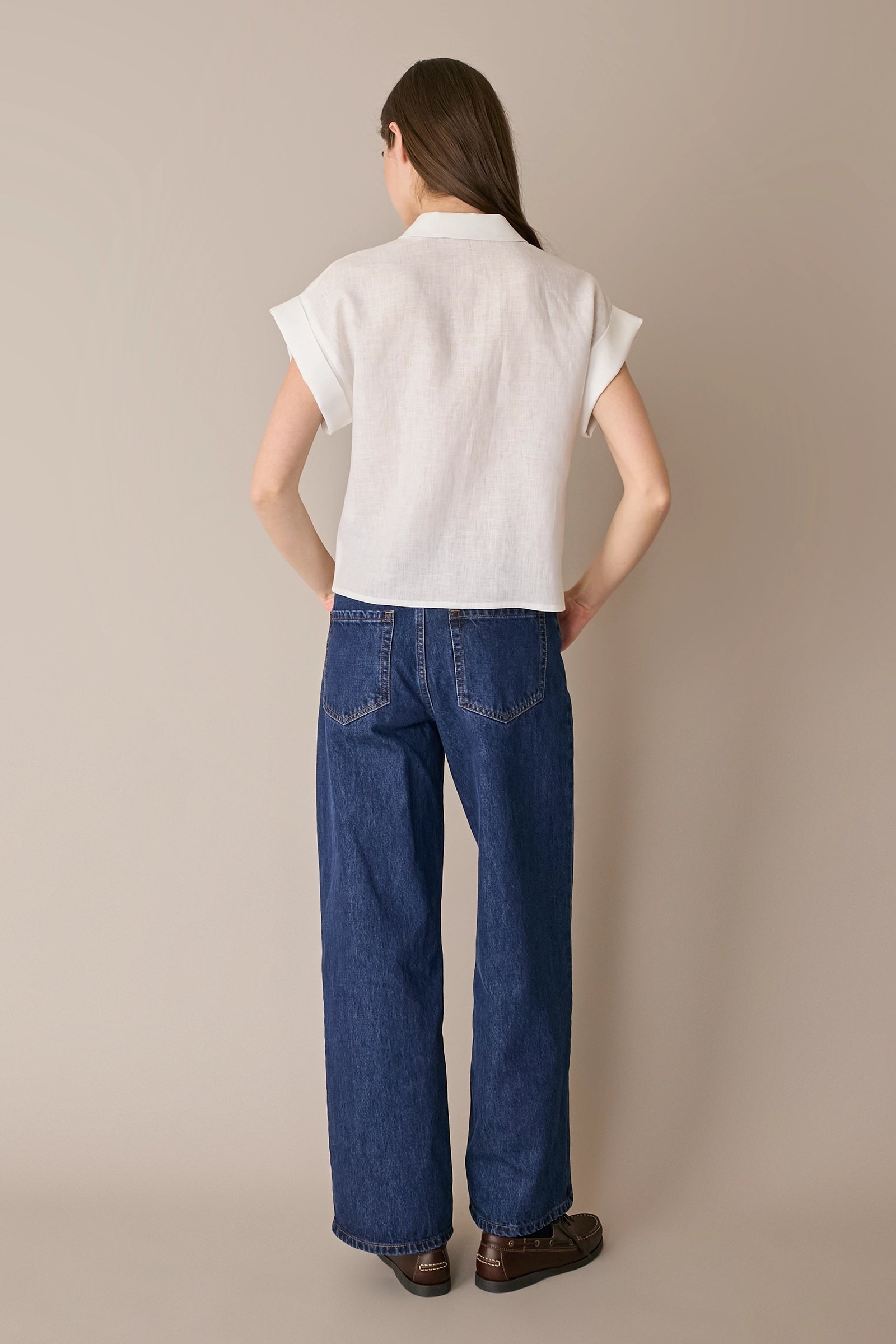 Linen shirt with patch pocket