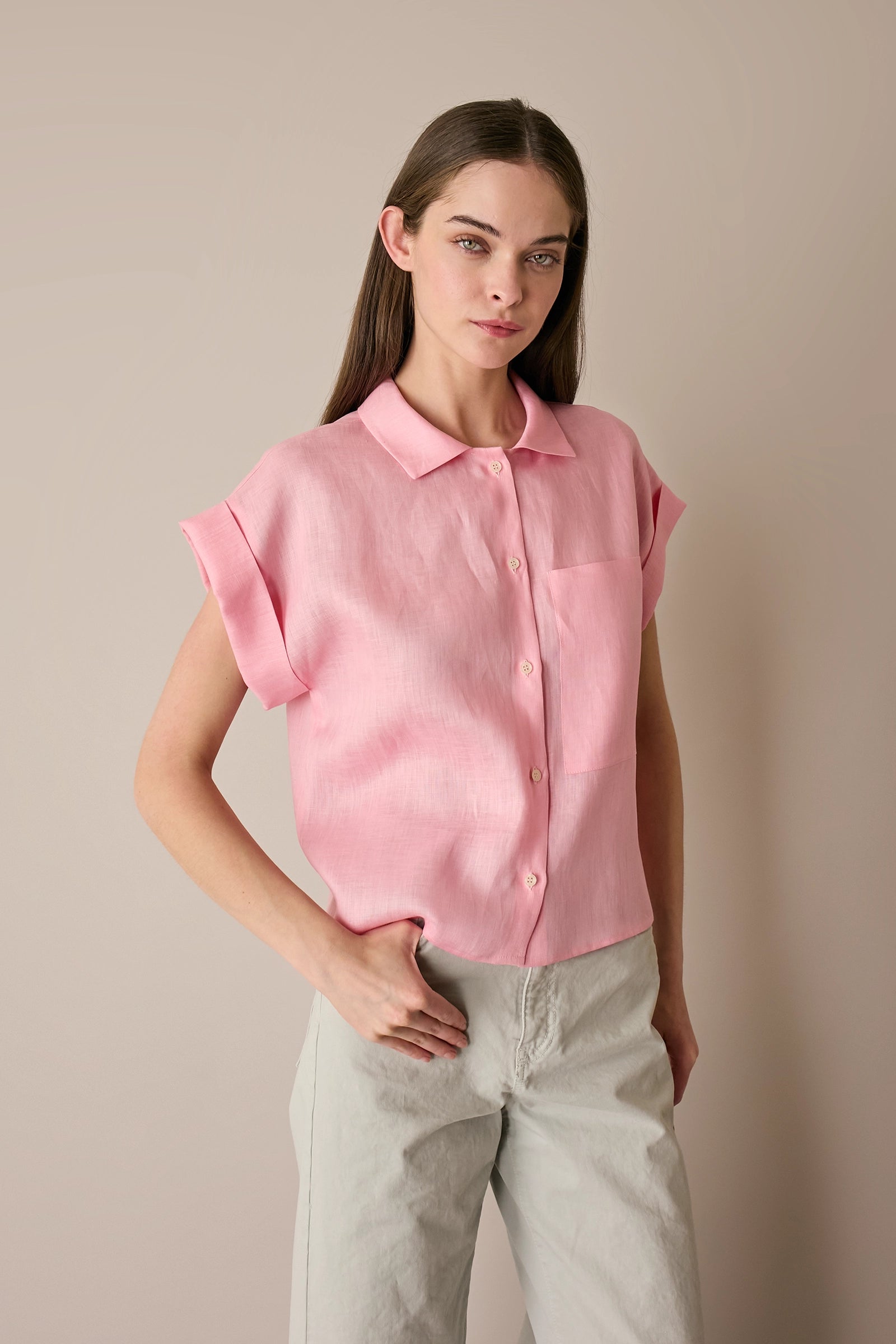 Linen shirt with patch pocket