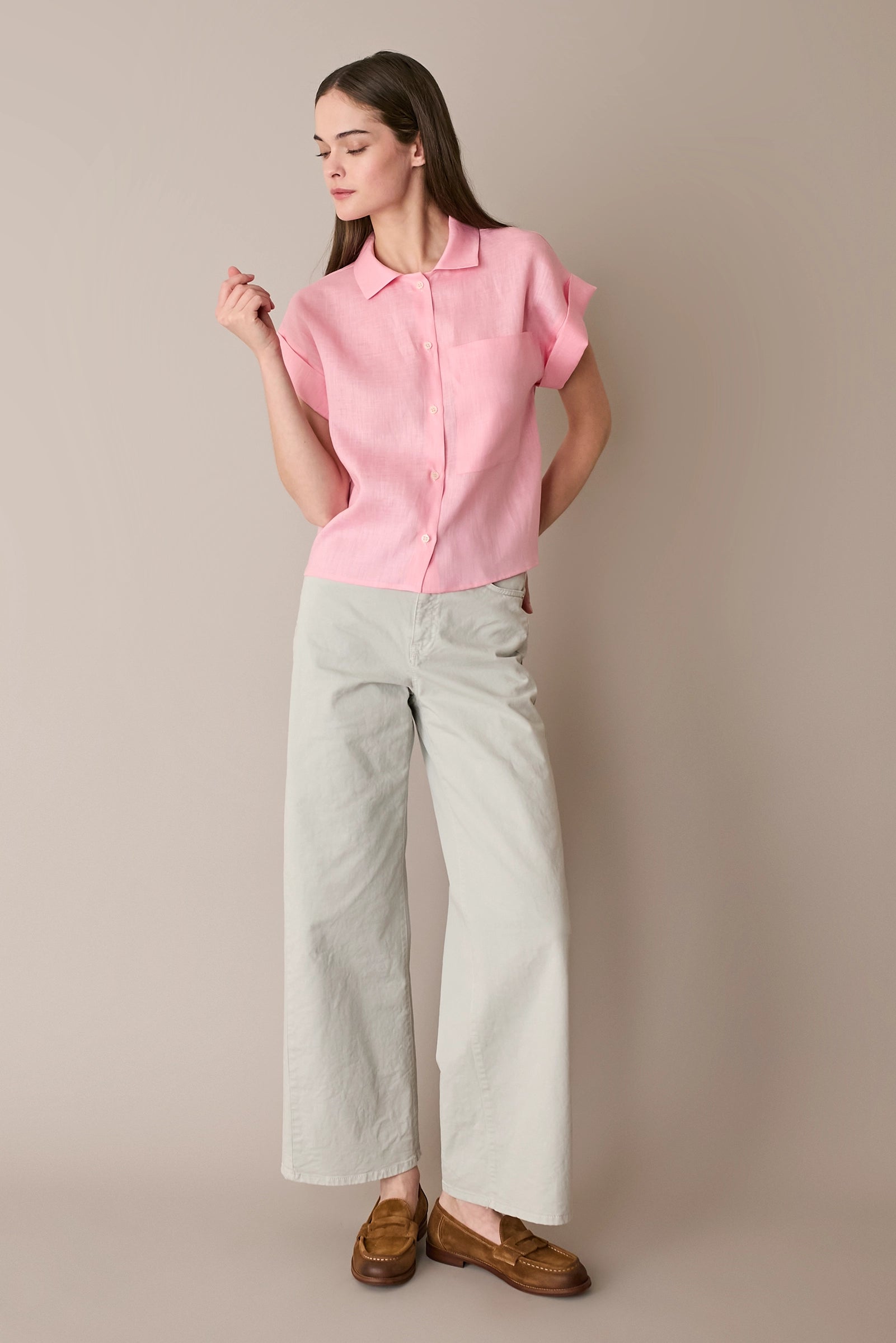 Linen shirt with patch pocket