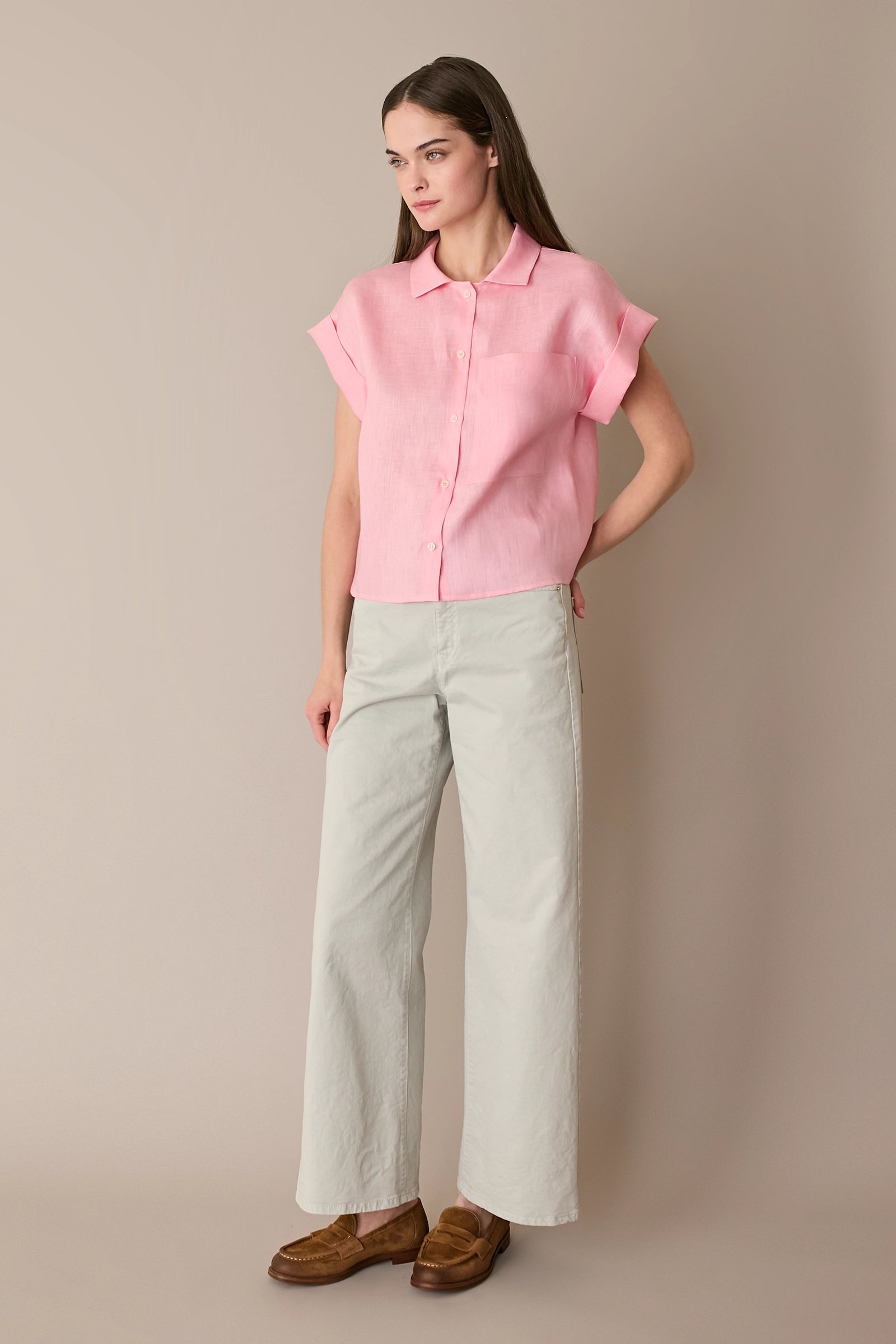 Linen shirt with patch pocket