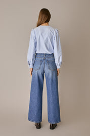 Crewneck shirt with puff sleeves