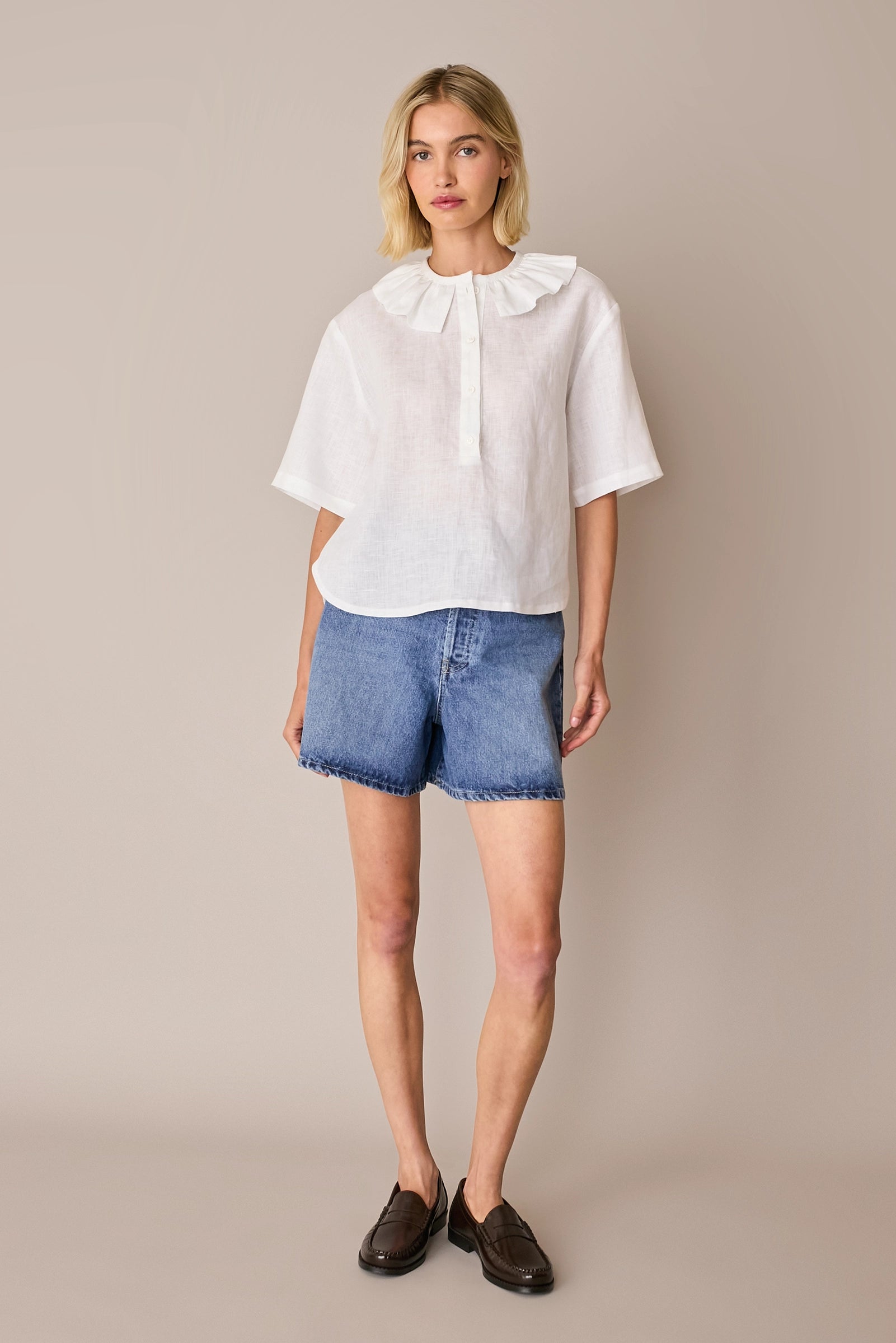 Linen polo top with ruffles