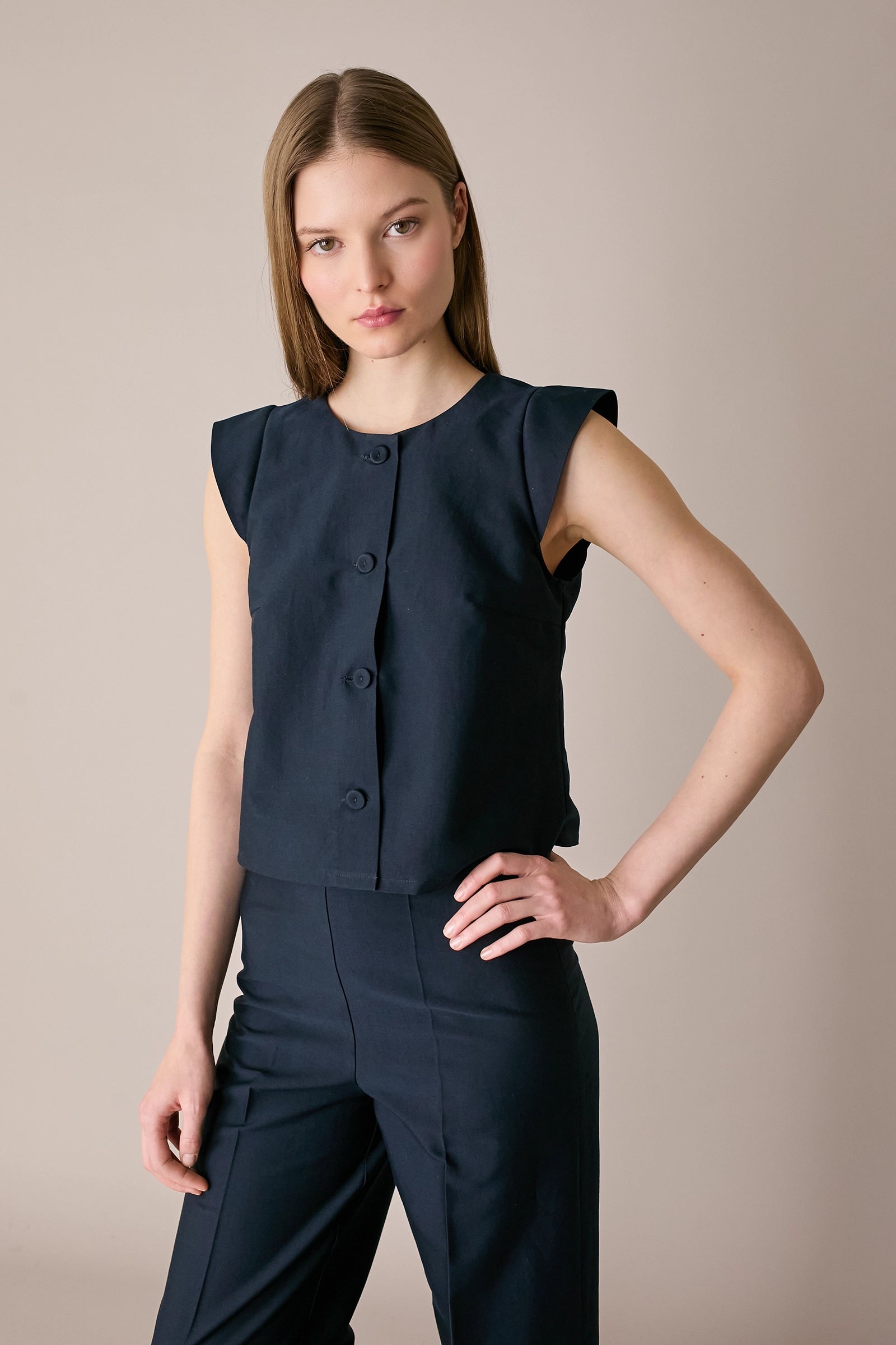 Camicia con maniche ad aletta