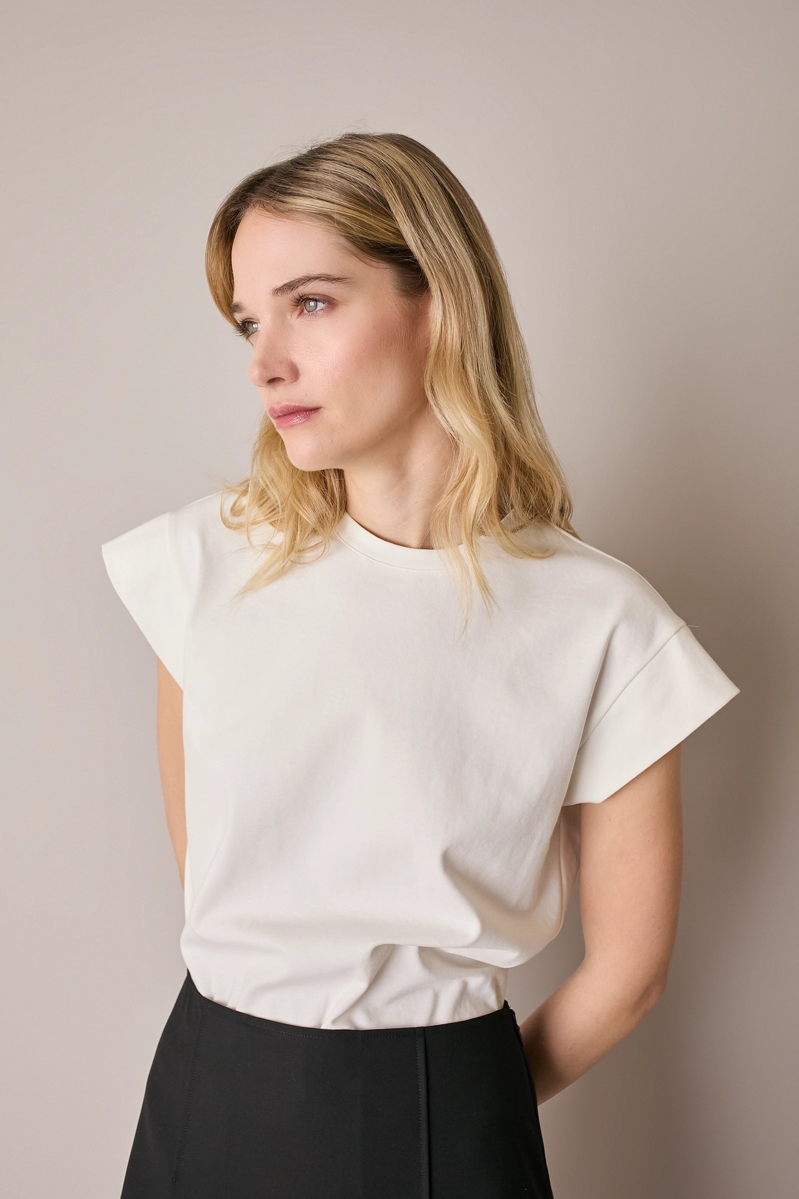 T-shirt con maniche a kimono