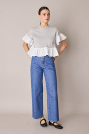 T-shirt con balze a contrasto