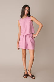 Elastic-waist linen shorts