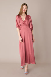 Long V-neck dress with half sleeves