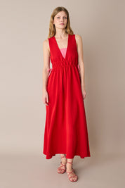 Abito lungo con vita arricciata