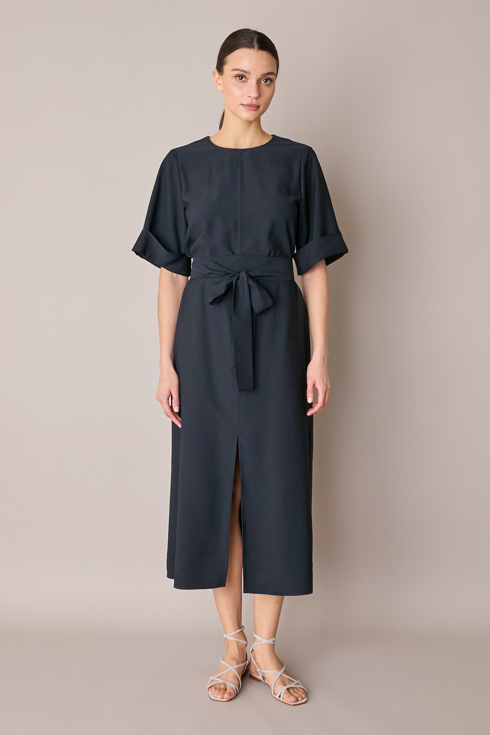 Short-sleeve belted dress
