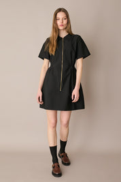 Sporty dress with zipper