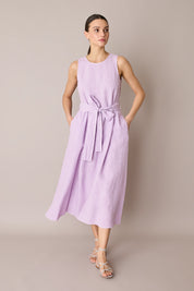 Abito lungo in lino con cintura