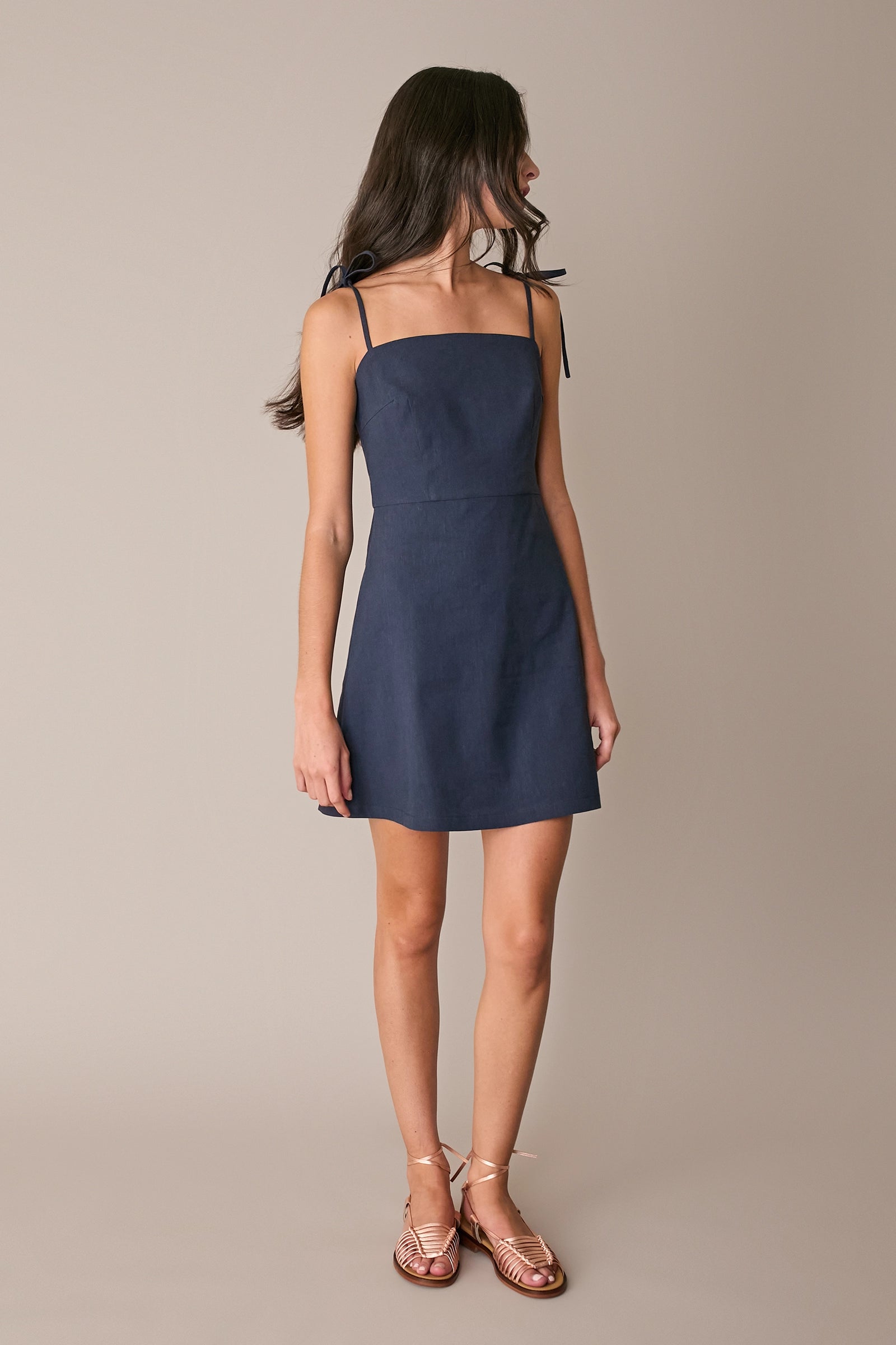Stretch linen dress