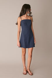 Stretch linen dress