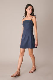 Stretch linen dress