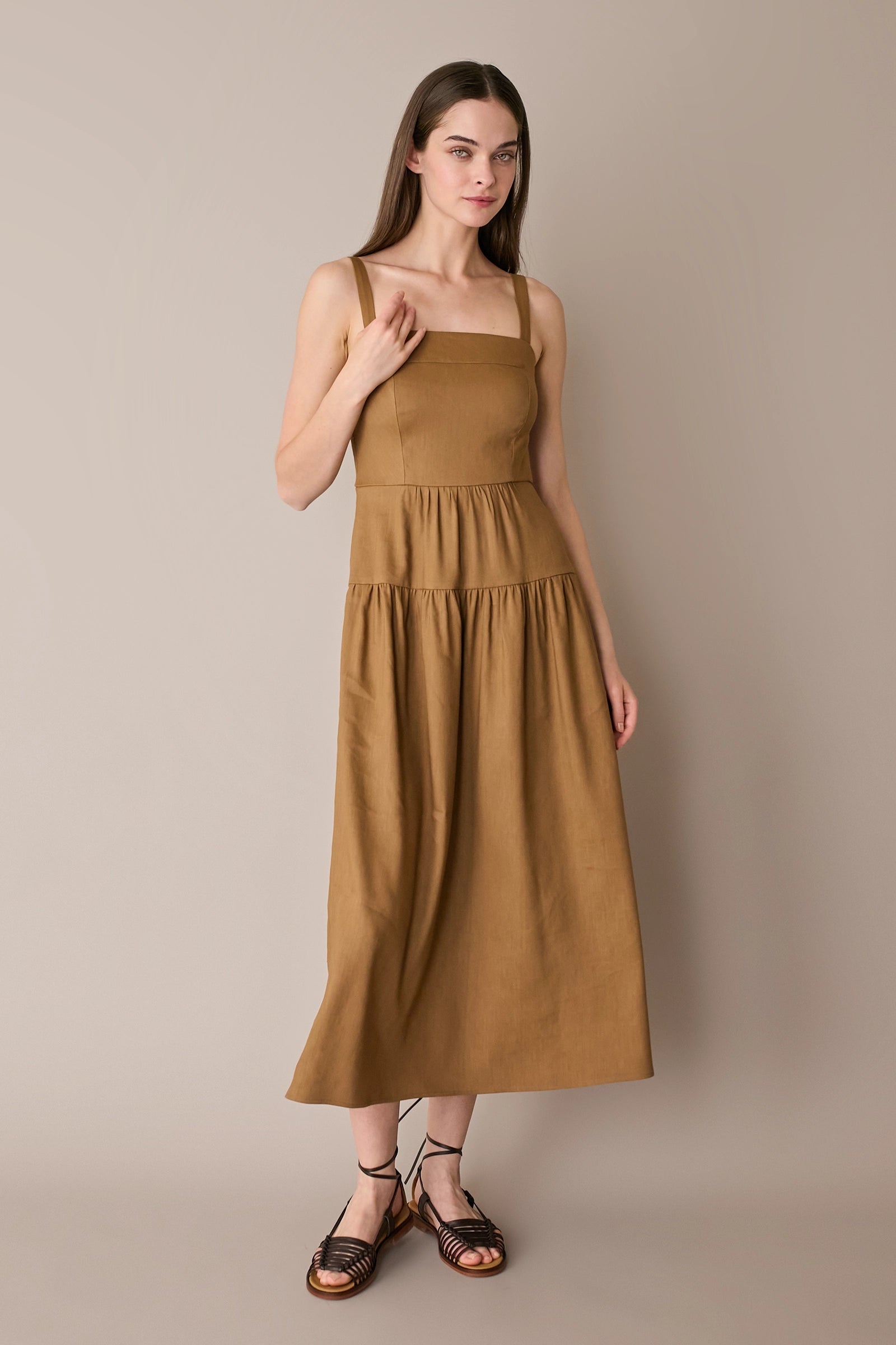 Long linen-blend dress