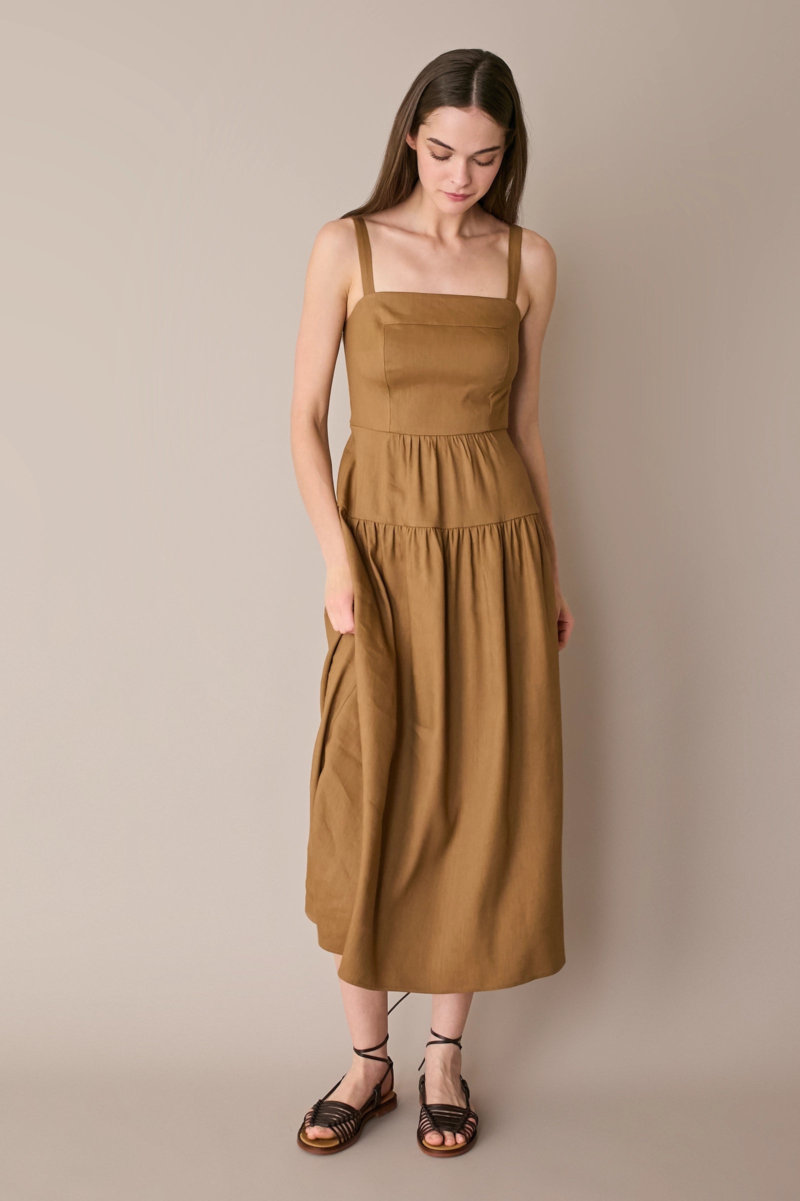 Long linen-blend dress