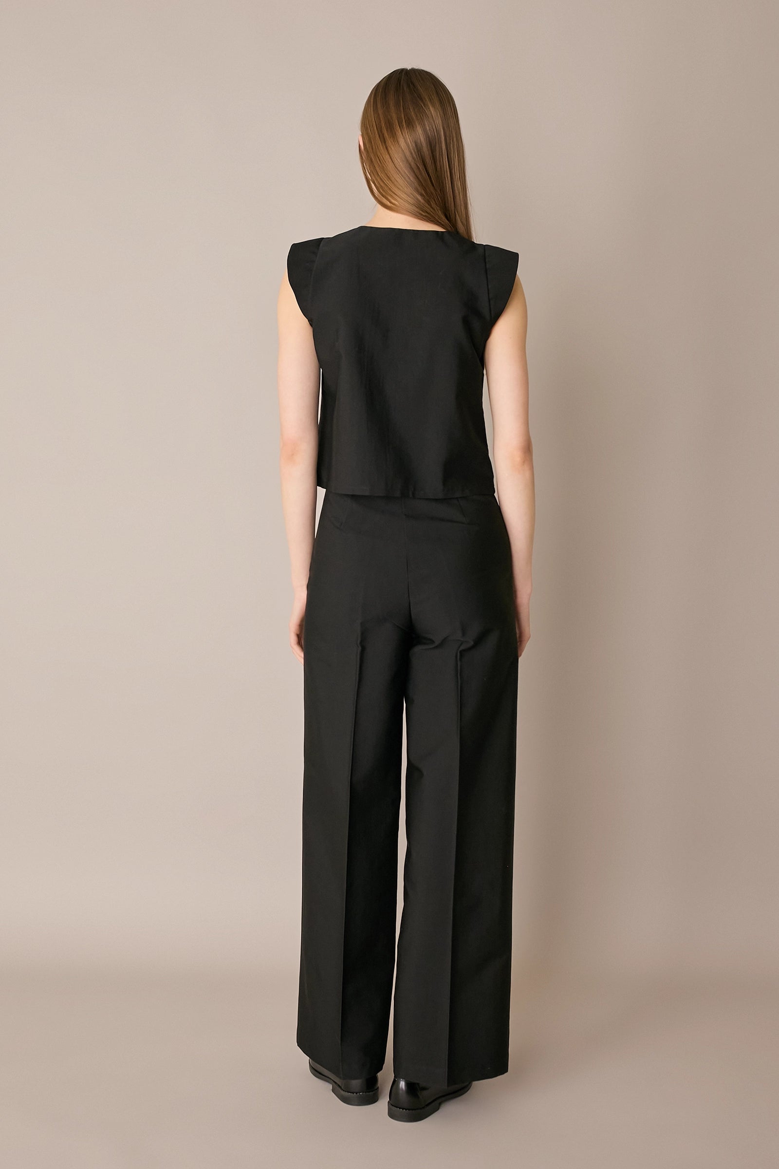 Pantaloni leggeri a palazzo