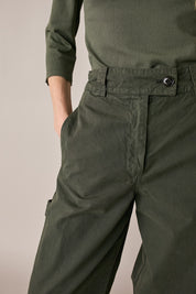 Pantaloni con vita elastica