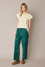 Sporty trousers with contrast stitching