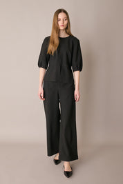 Pantaloni fluidi con elastico in vita