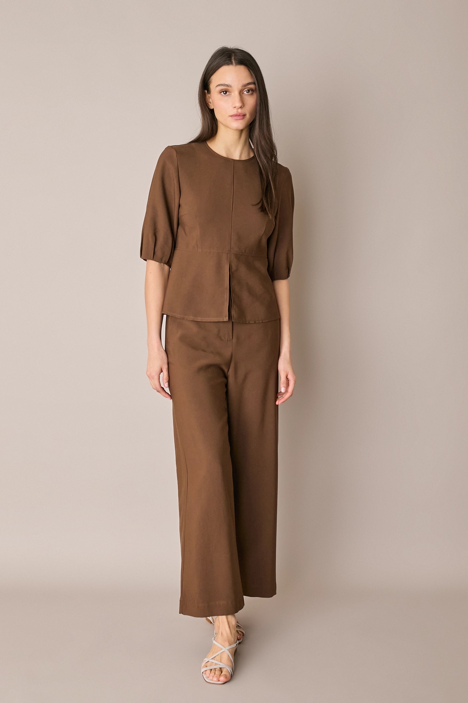 Fluid trousers with elasticated waist