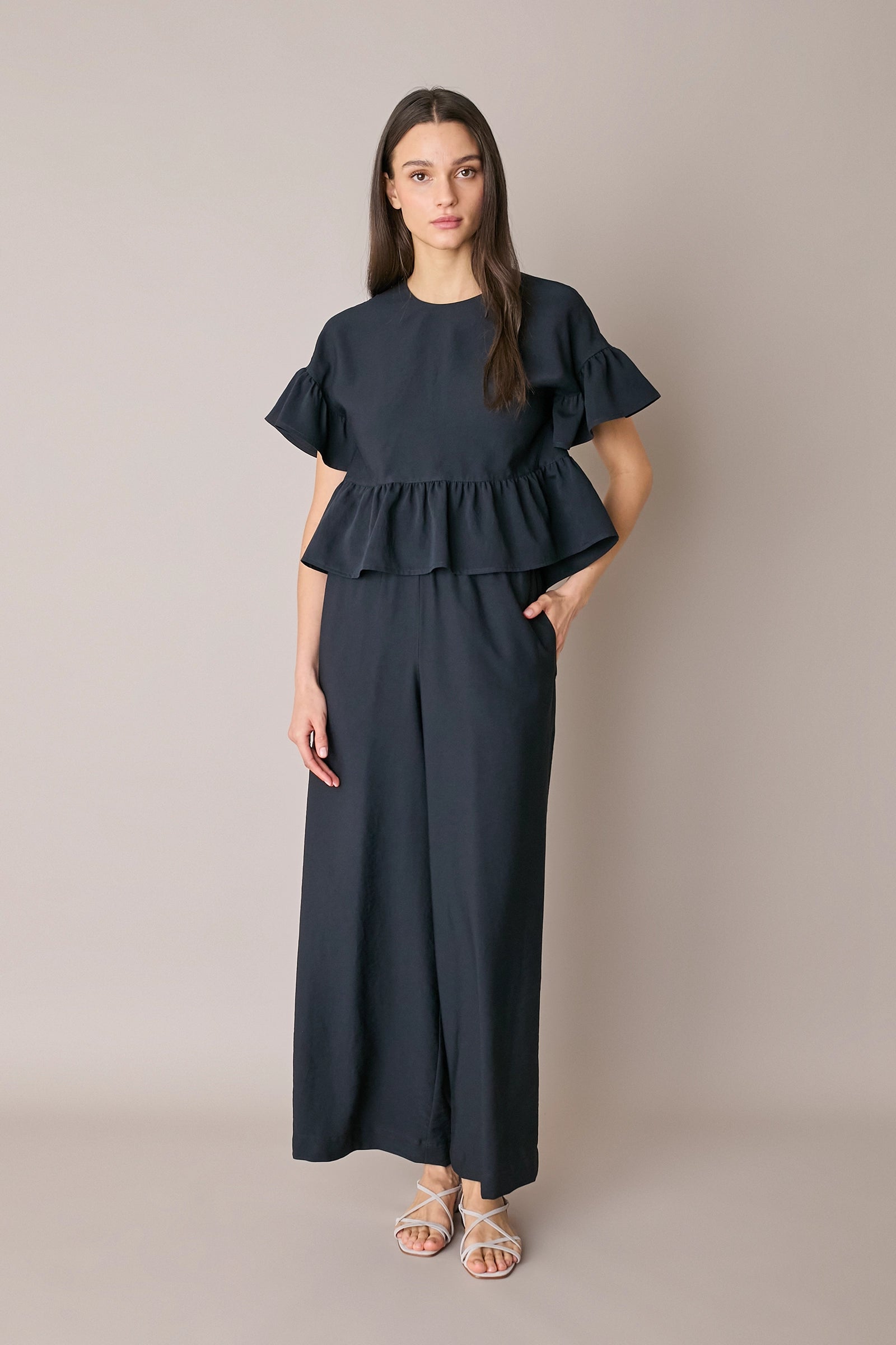 Pantaloni fluidi con elastico