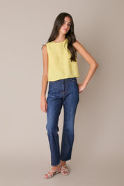 Straight-leg stretch jeans
