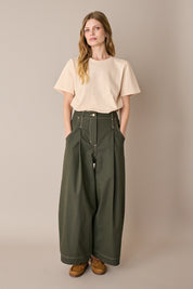 Contrast-stitch trousers – Everyday Wear