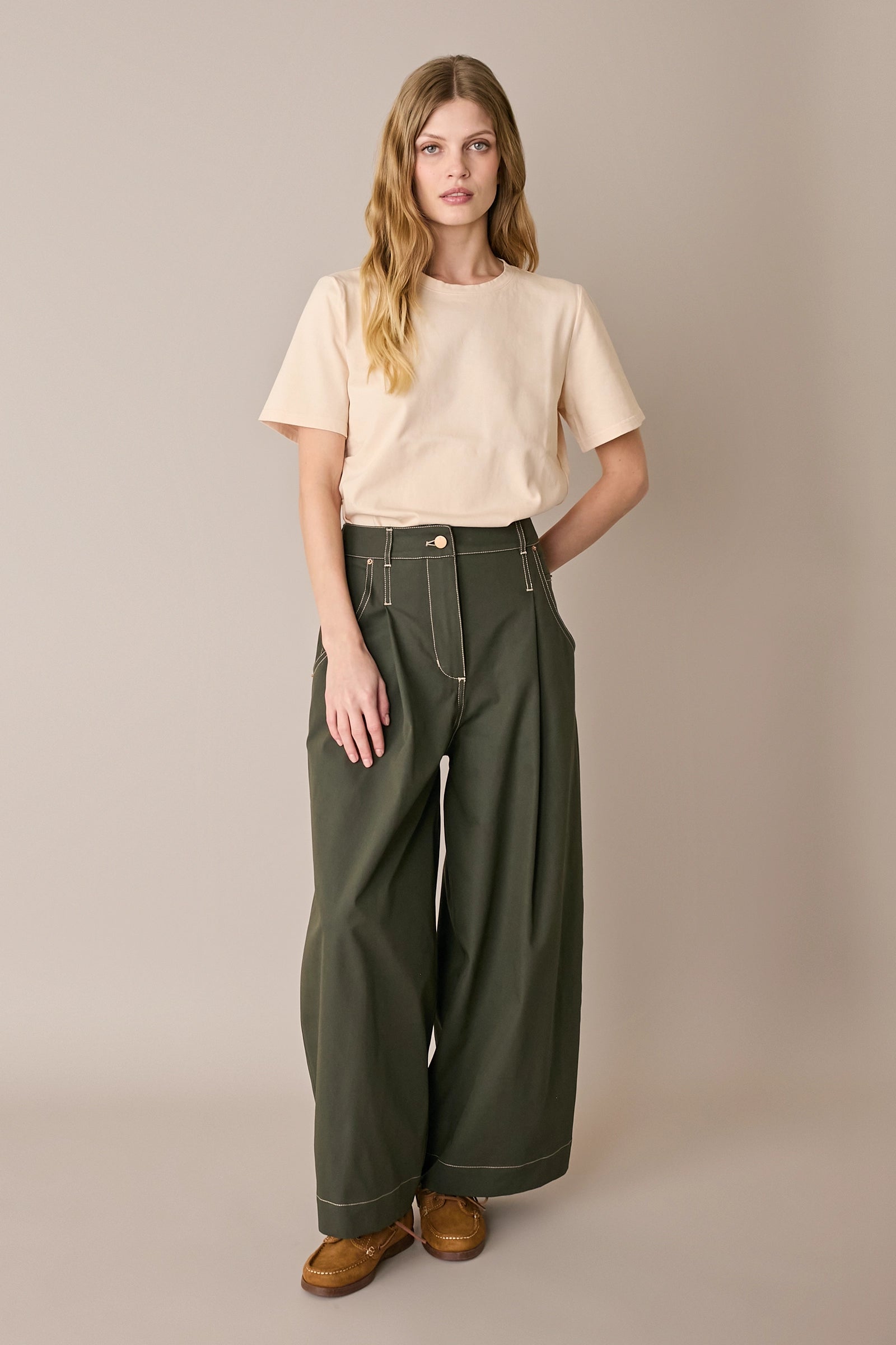 Contrast-stitch trousers – Everyday Wear