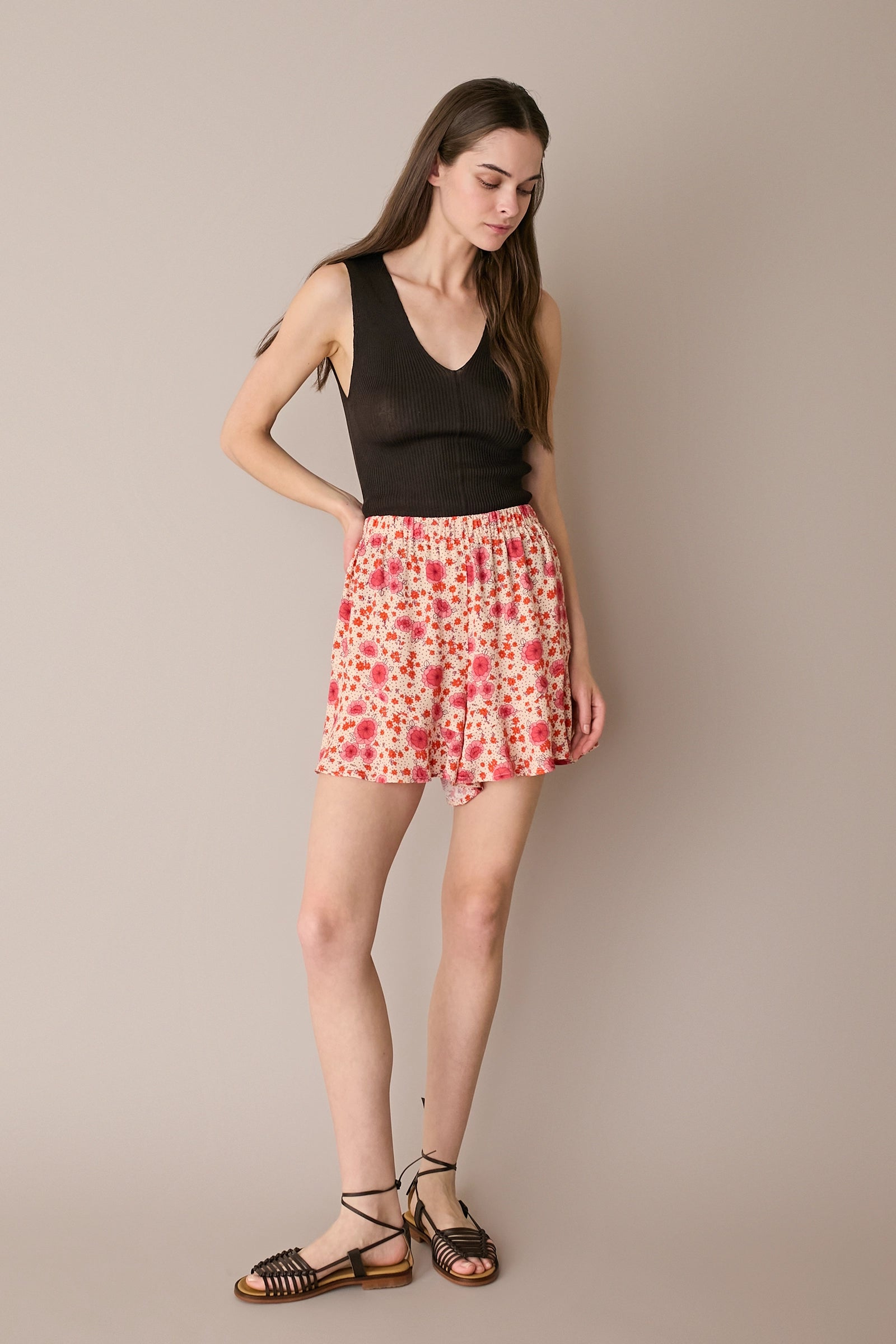 Shorts fluidi a fiori