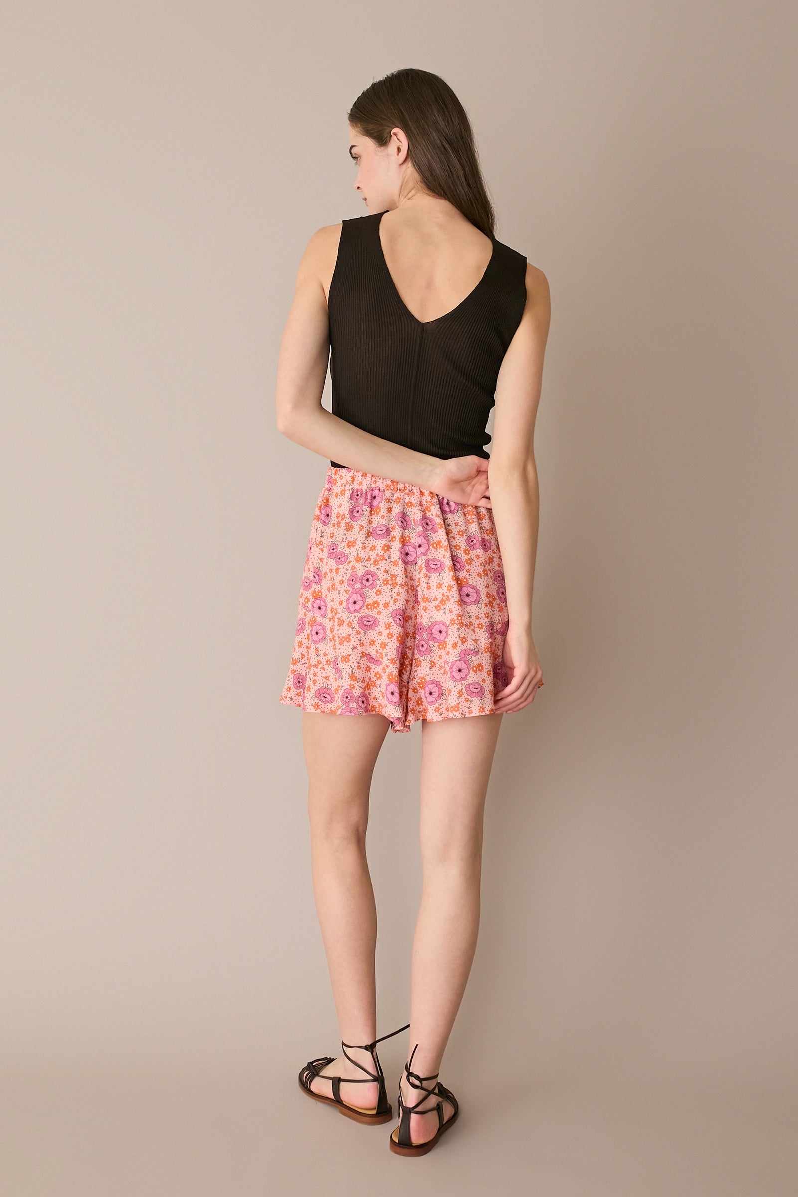 Shorts fluidi a fiori