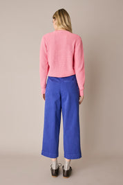 Casual trousers with pleats
