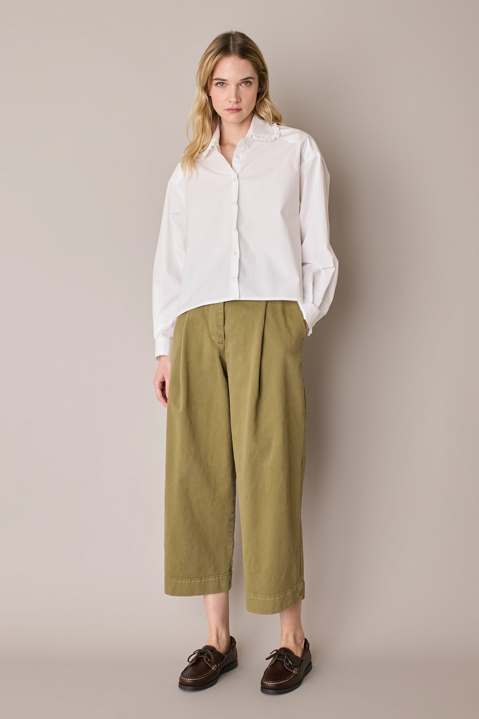 Pantaloni casual con pinces