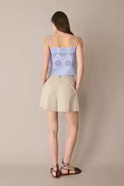 Pantaloncini con pinces