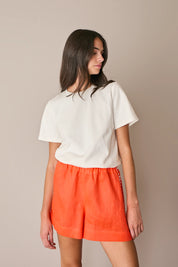 Elastic-waist shorts with contrast trim