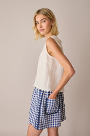 Elastic-waist shorts with contrast trim