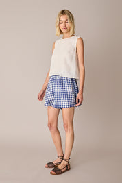 Elastic-waist shorts with contrast trim