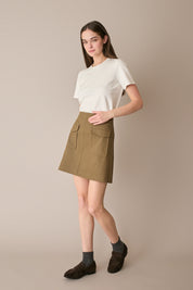 Minigonna con tasche applicate