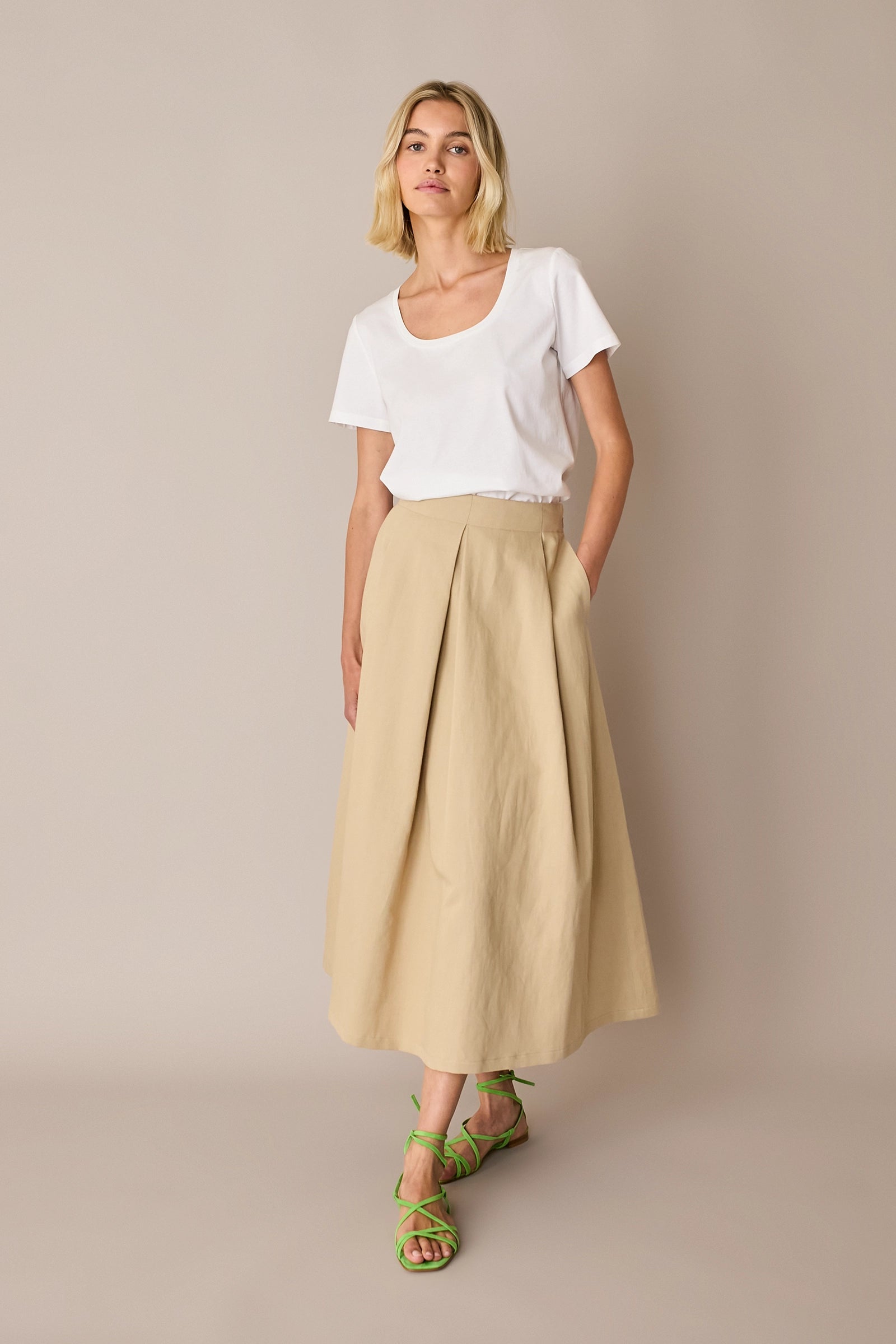 Pleated maxi skirt