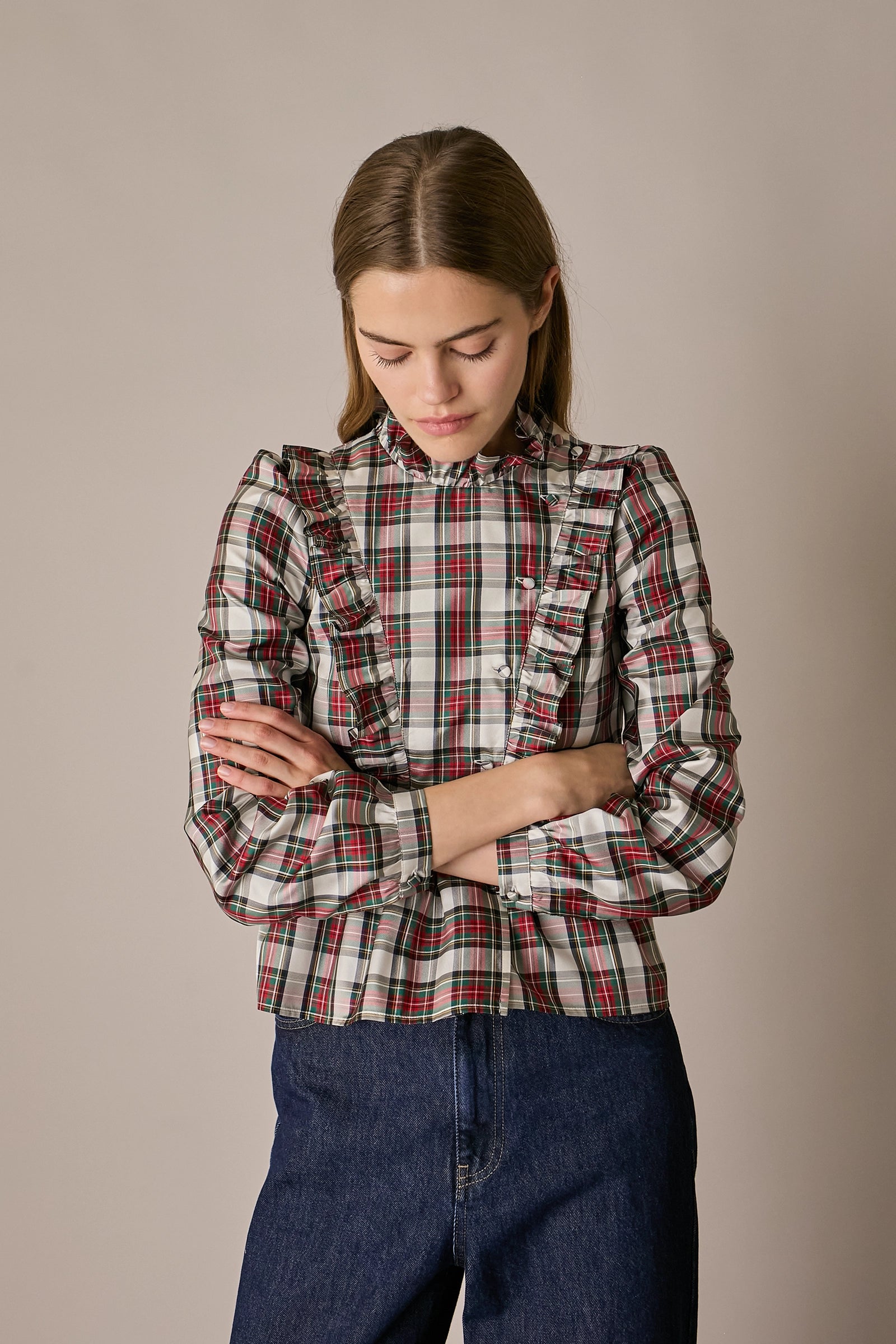 Camicia in seta tartan con rouches tartan verde, rouches