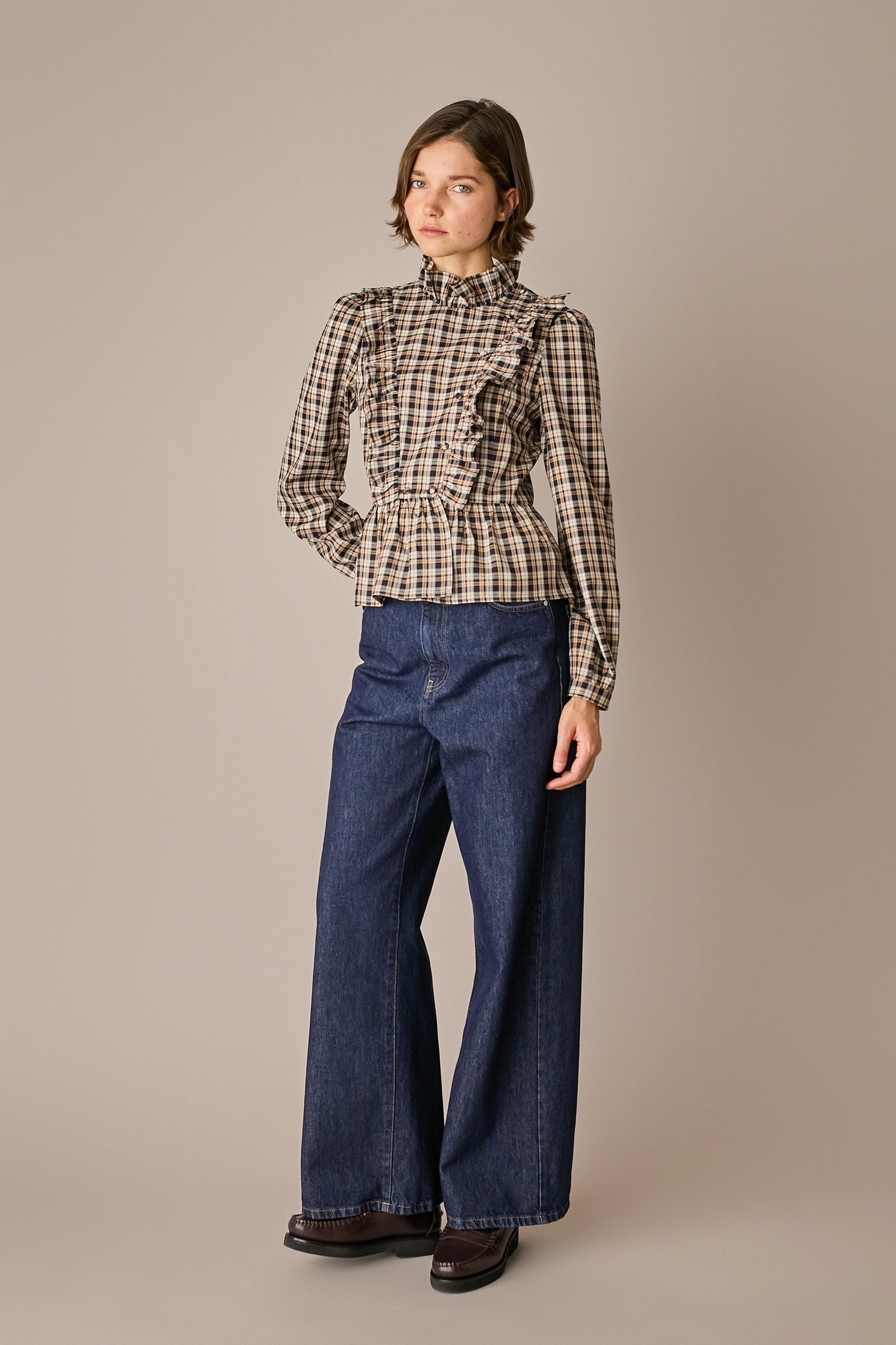 Camicia in seta tartan con rouches