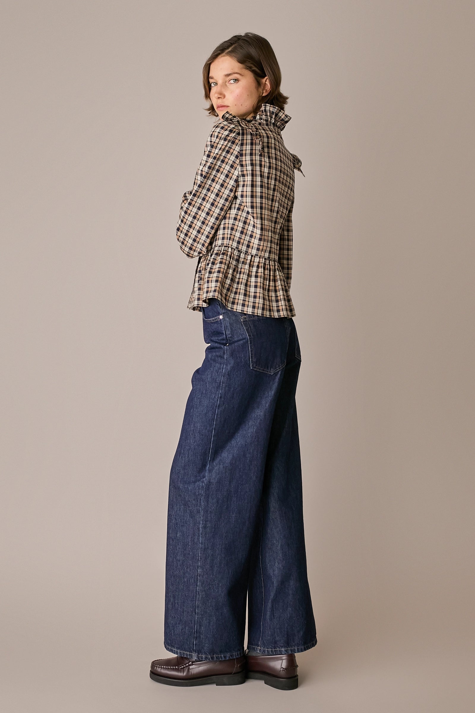 Camicia in seta tartan con rouches