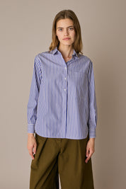 Oversized cotton shirt with patch pocket
