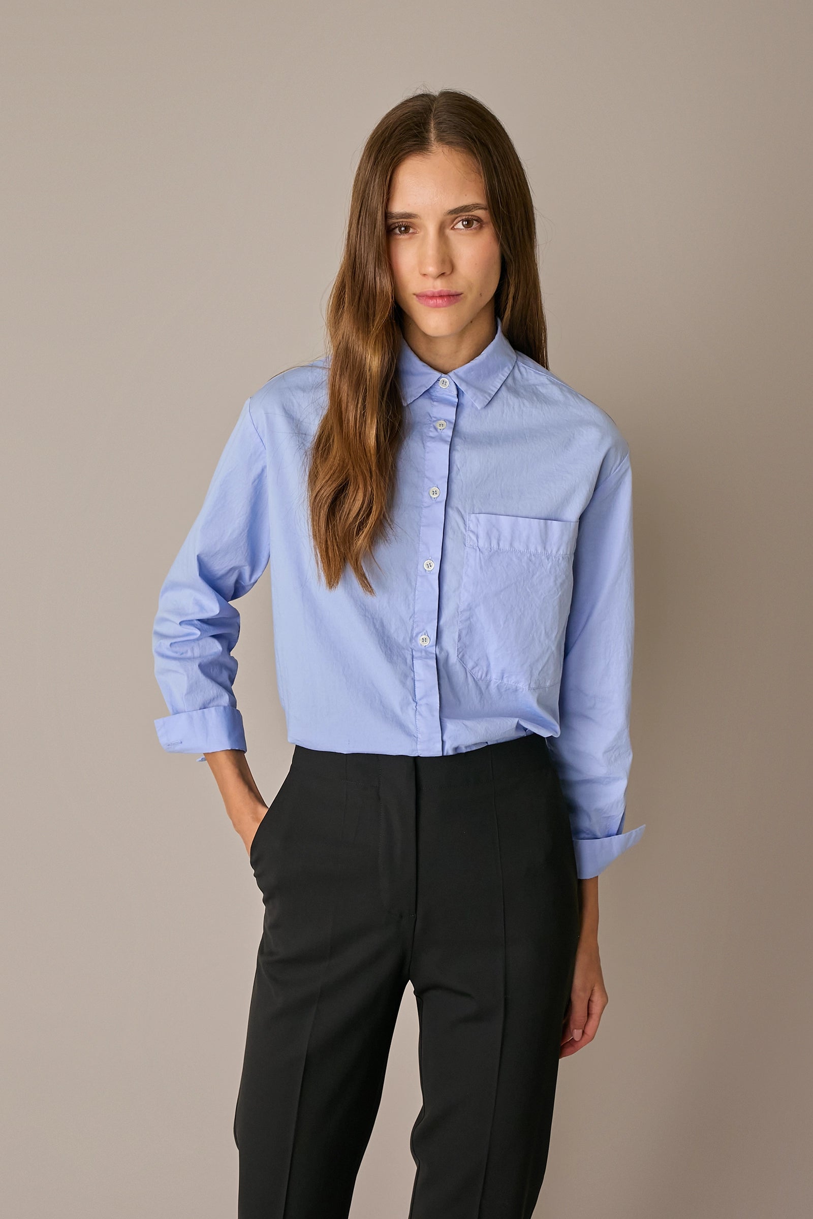 Camicia in cotone stretch tinto in capo