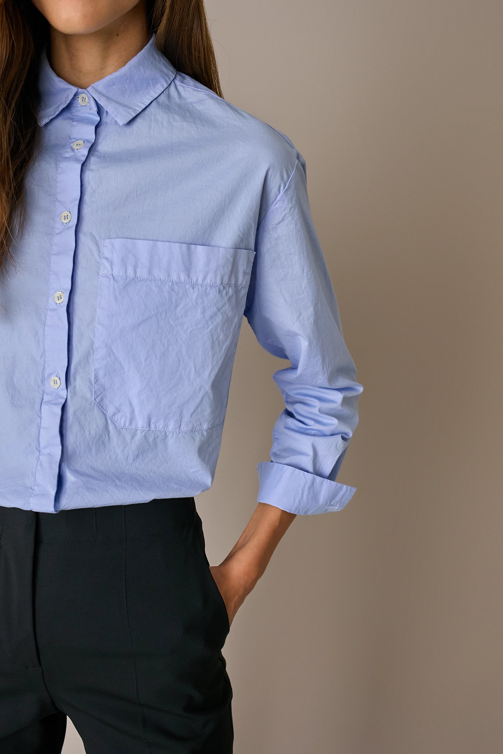 Camicia in cotone stretch tinto in capo