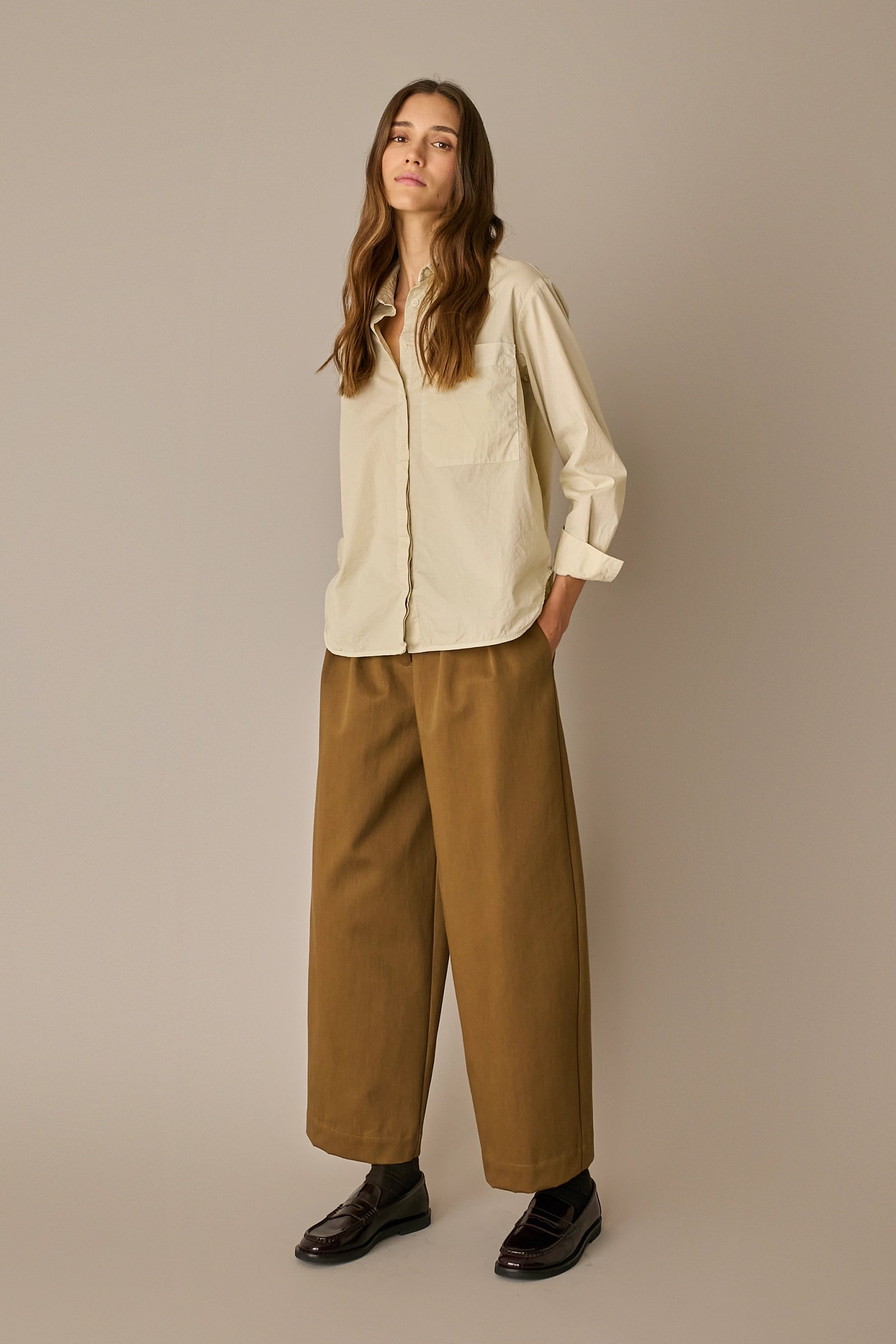 Camicia in cotone stretch tinto in capo
