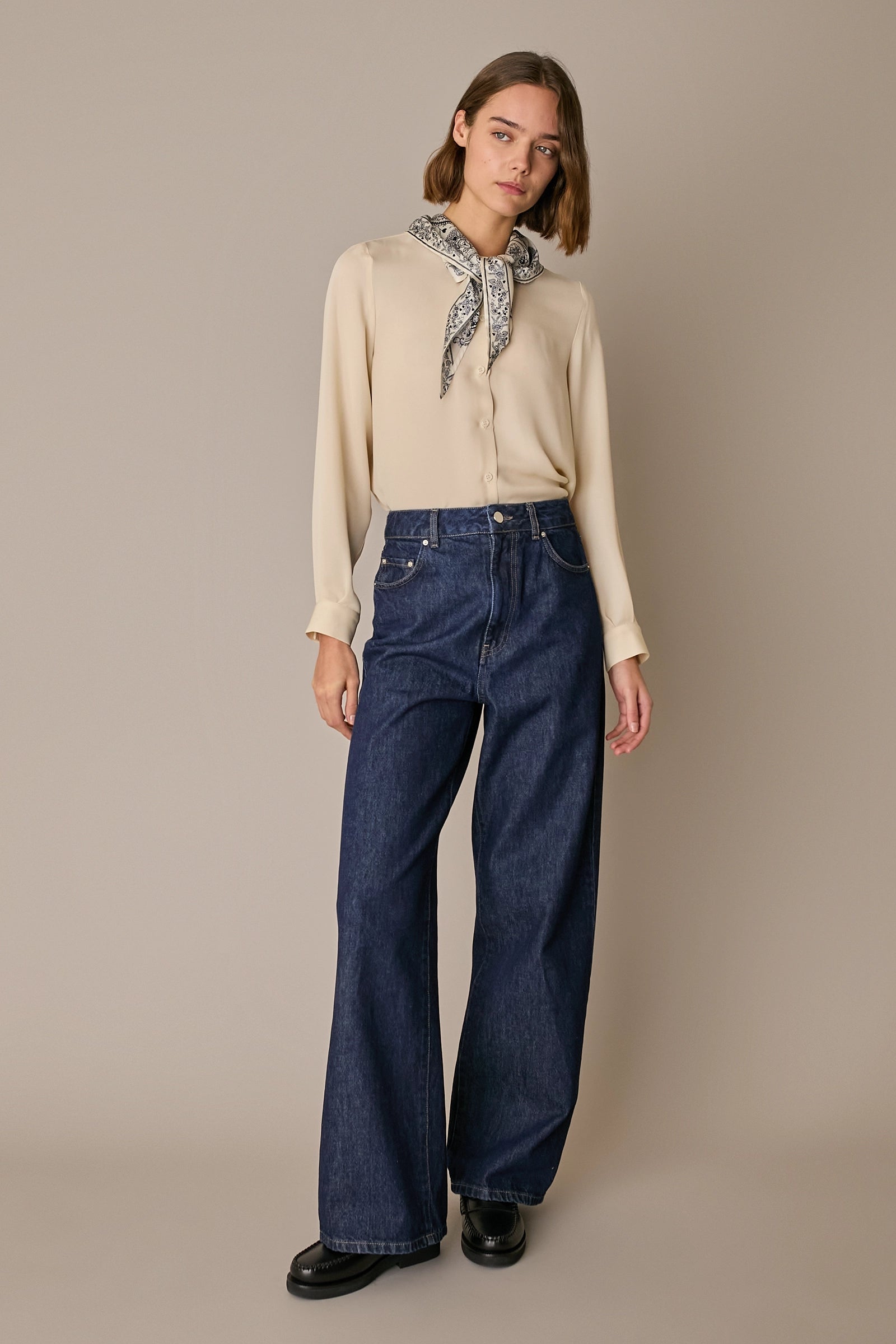Silk-blend shirt with bandana collar