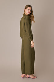 Camicia in seta con scollo fluido